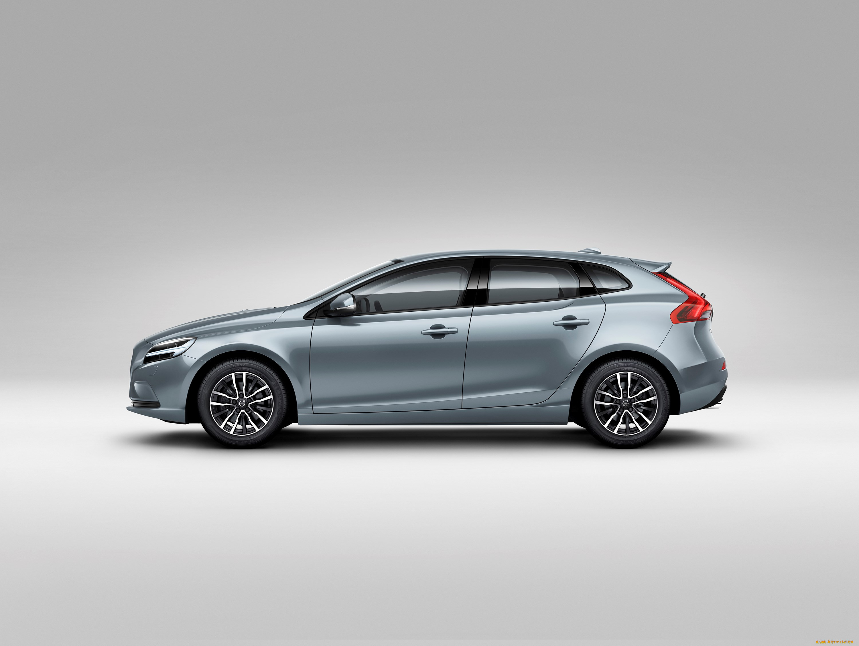 , volvo, 2016, momentum, v40, t4